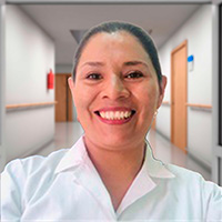 Obst. Ninfa Lucía Díaz Tubón, Especialista-Obstetra en Quito