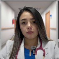 Dra. Coralia Madeleine Jurado Murillo, Medicina General en Quito