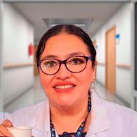 Dra. Ivonne Patricia Villacís Romo, Pediatría en Guayaquil