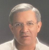Dr. José Villalba Espinosa, Ginecólogo-Obstetra en Ibarra