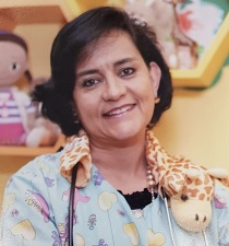 Dra. María Luisa Félix, Pediatra- Neonatóloga en Quito