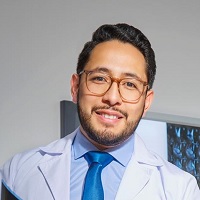 Dr. Edgar Emilio Guamán Novillo, Traumatólogo Ortopedista en Loja