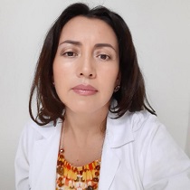 Dra. Adriana Tapia, Pediatra en Quito