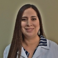 Dra. Rosa Villacís, Médico Internista en Machala