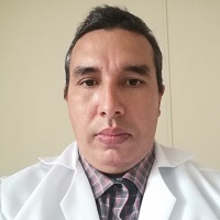 Dr. Juan Carlos Espinel Cedeño, Médico General en La Concordia