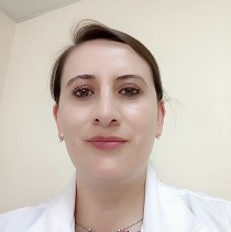 Dra. Adriana Proaño, Gastroenteróloga en Quito