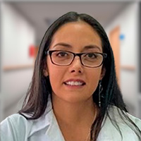 Dra. María Belén Navarro Gangotena, Dermatología en Quito