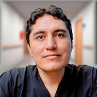 Dr. Israel Remigio Culcay Allan, Ginecólogo-Obstetra en Puyo