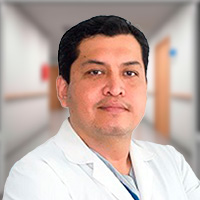 Dr. Alex Xavier Pérez Chuquimarca, Traumatología y Ortopedia en Santo Domingo